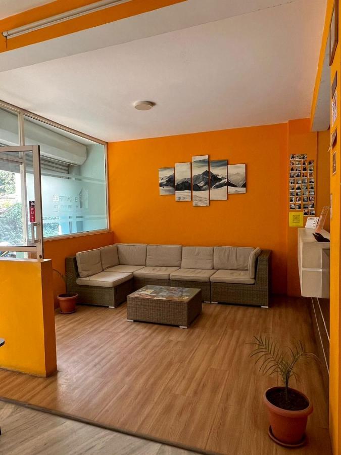 Bodhi Tree Hostel 카트만두 외부 사진